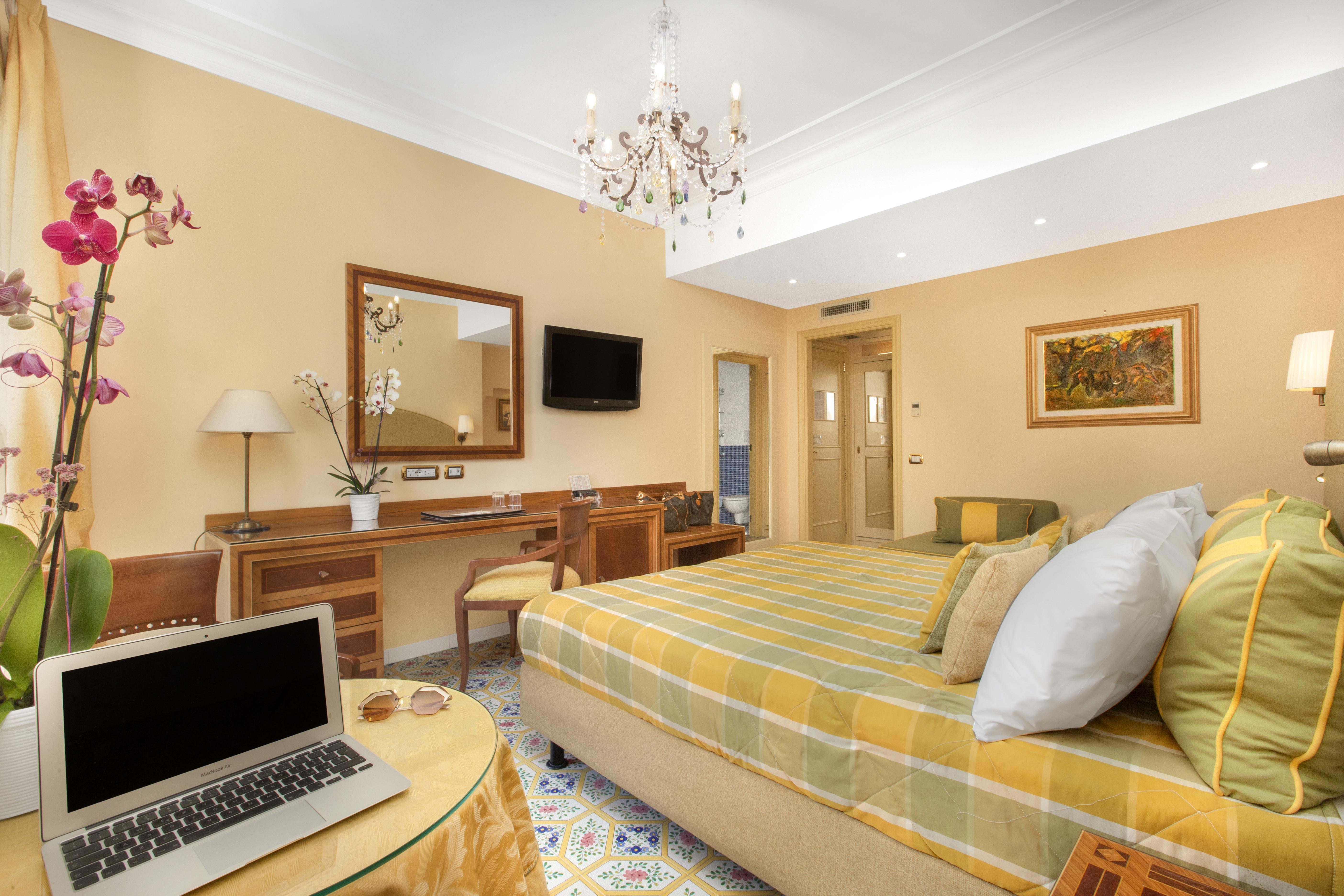 Hotel Antiche Mura Sorrento Ngoại thất bức ảnh