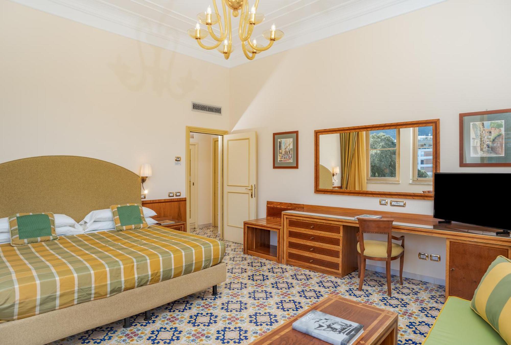 Hotel Antiche Mura Sorrento Ngoại thất bức ảnh