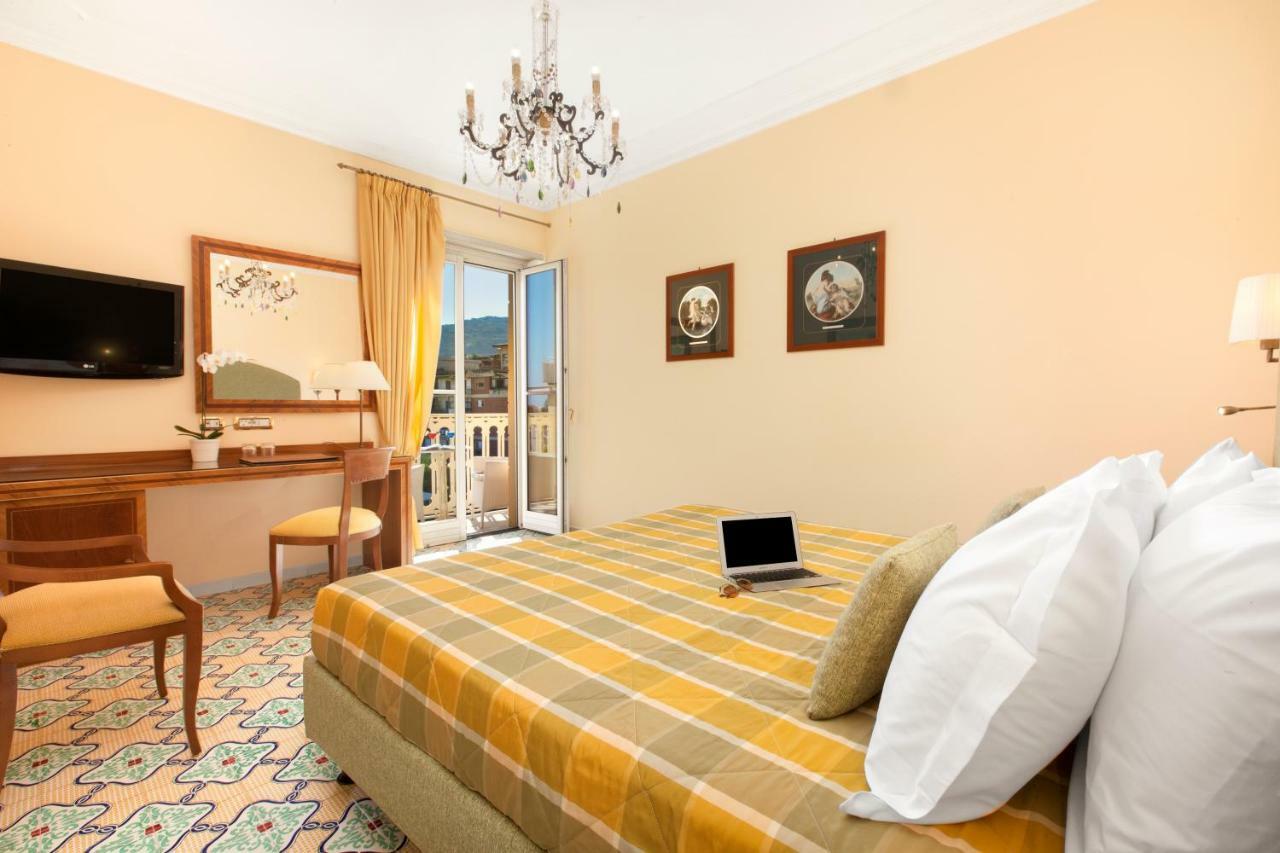 Hotel Antiche Mura Sorrento Ngoại thất bức ảnh