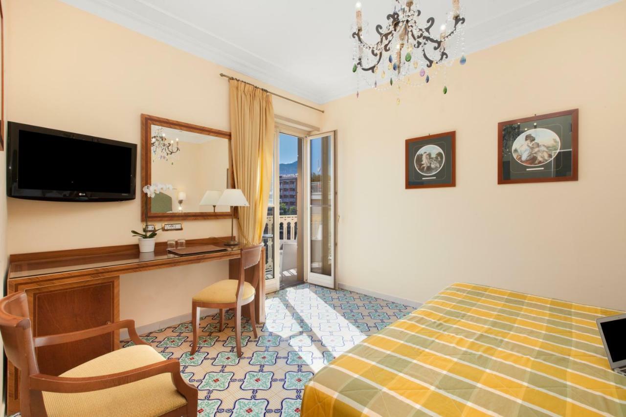 Hotel Antiche Mura Sorrento Ngoại thất bức ảnh